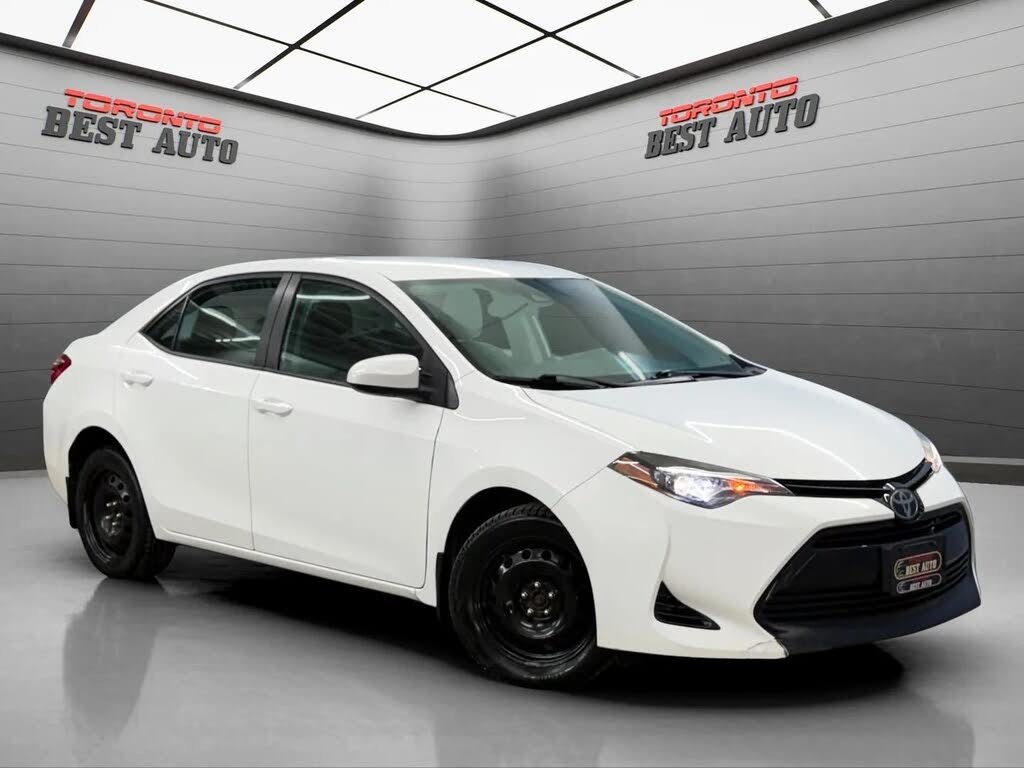 2017 Toyota Corolla LE – Fuel Efficient